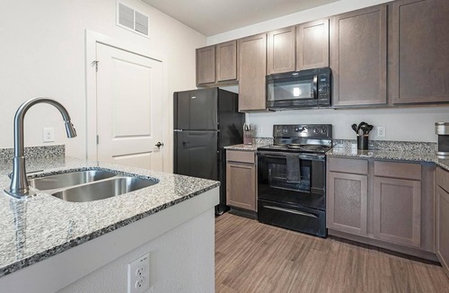 Lockhart Apartment | Landing | Chic 1BD, Pool, Gym
