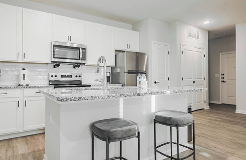 San Marcos Apartment | Landing | Incredible 1BD, Clubhouse, Pool