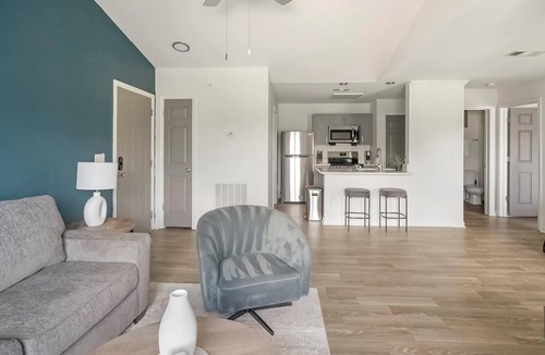 Murfreesboro Apartment | Landing | Modern 1BD, Gym, Game Room