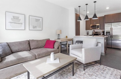 Richmond Apartment | Landing | Spectacular 1BD, Clubhouse, Pool