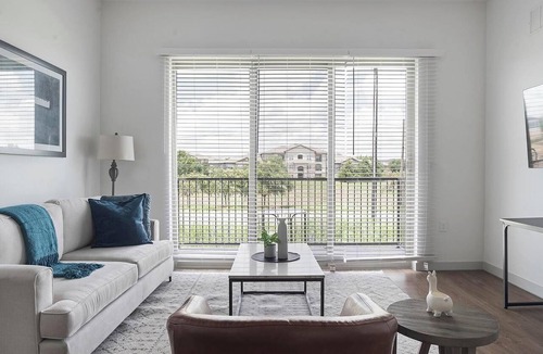 Austin Apartment | Landing | Spectacular 1BD, Clubhouse, Gym