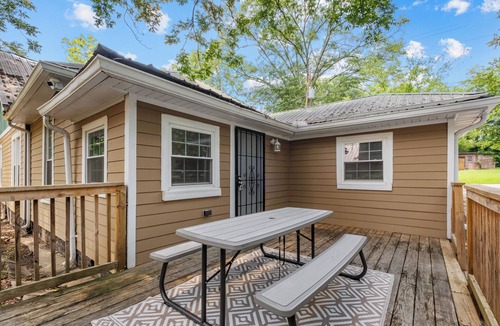 Lithonia House | Large Home - Fully Equipped - Monthly Promo!