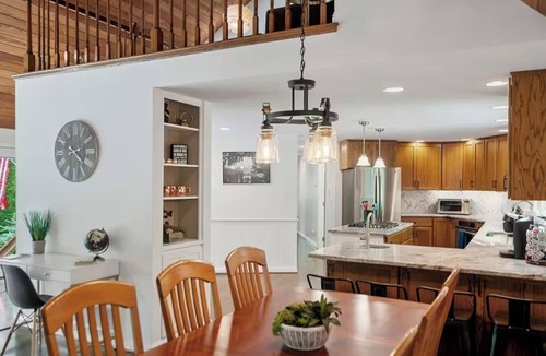 Lake Laura House | Large updated home with Game Room, Theater, hot tub and fire pit on Bryce Resort