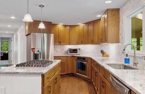 Lake Laura House | Large updated home with Game Room, Theater, hot tub and fire pit on Bryce Resort