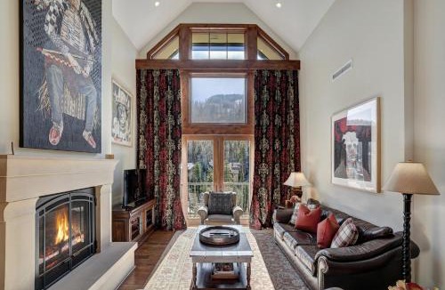 Vail Resort | Legendary Lodging at the Ritz Carlton Residences Vail, A Vail Resorts Property