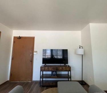 Madison Apartment | Liberty Valley Short Term Rental - 27