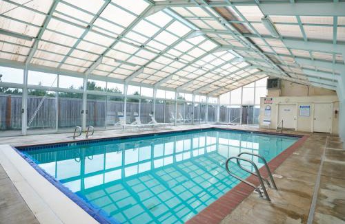 Long Beach Resort | Lighthouse Oceanfront Resort