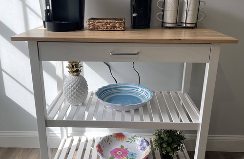 Kingston Apartment | Lil’ Peace & Tranquility