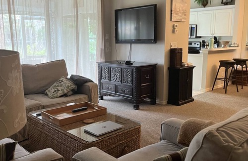 North Naples Condo | Location! Location! North Naples Condo, Beach and Golf Lovers Paradise