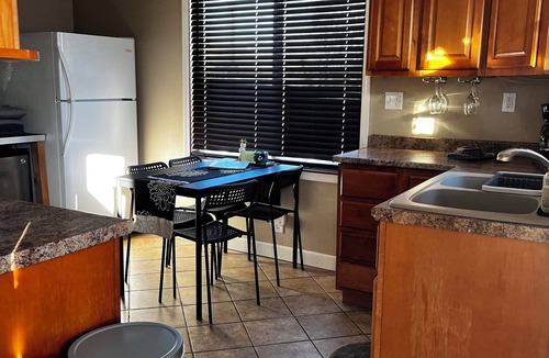 West Allis House | Lower Pro Retreat near Hospitals & Zoo - Garage & Yard. Dog-friendly!
