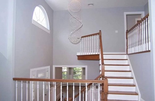 Port Jefferson Station House | Luxurious 4-bedroom house with an outdoor pool 25 mins from the Hamptons