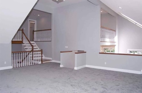 Port Jefferson Station House | Luxurious 4-bedroom house with an outdoor pool 25 mins from the Hamptons