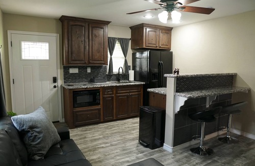 Sweeny Cottage | Luxurious Tiny House