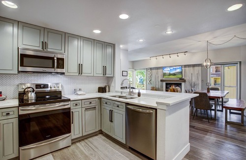 Peak 9 Condo | Luxury|In Town|Peak 9|Ski-In/Out