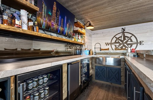 Arlington House | Luxury Lakefront Living w/Hot Tub, Bar & Beach