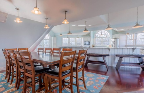 Villas House | Luxury on the Bay Ultimate Bayfront Luxury Your Private North Cape May Retreat
