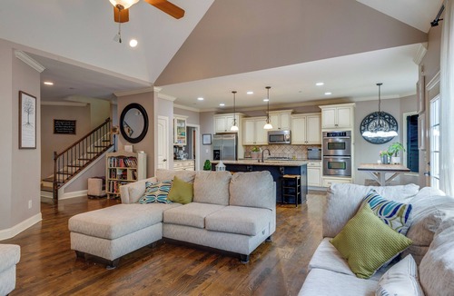 Nolensville House | Luxury Spacious Retreat House in Nolensville