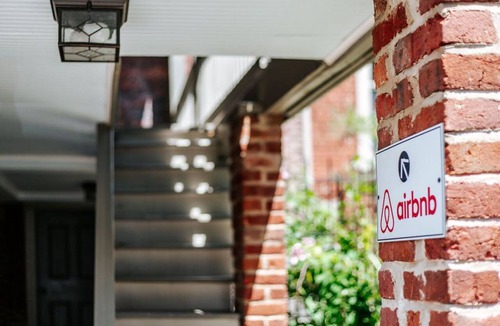 Staunton Apartment | Magnolia Suite