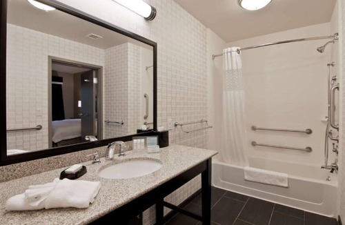 Wilburton House | MAKE YOUR BASE IN DOWNTOWN BELLEVUE