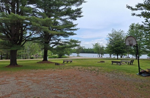 Howland Cabin | Merrill Brook Cabins - Eagle's Nest cabin on Merrill Brook & Penobscot River