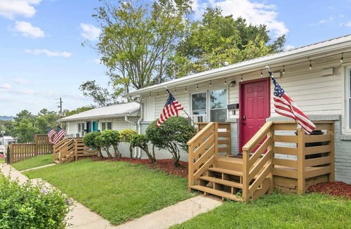 Norwood Apartment | Midtown Apartment, Near Parks! The Bricks Apt 1&2