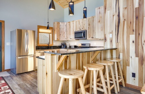 Upson House | Million Dollar View! Whitecap Mtns Ski Resort Home