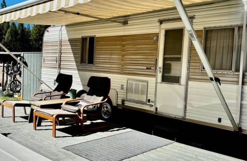 Rickreall House | Miss Darlene the Time Machine located in historic Rickreall. 100% vintage charm.