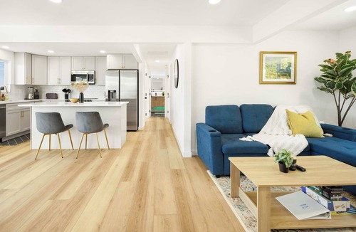 Genesee House | Modern 3BR Retreat w/City Views & 2 Living Spaces