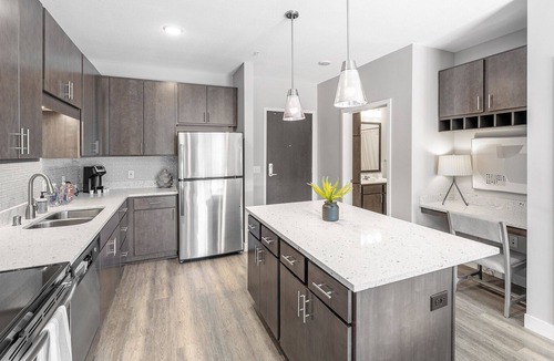 Eden Prairie Apartment | Modern Apartment in Prime Location (ID7210X86)