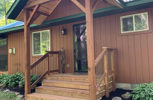 Northwoods Beach Cabin | Modern Cabin located between Grindstone and Lac Courte Oreilles