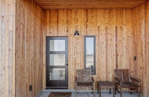 Valle Cottage | Modern Desert Casita with Stargazing & Red Butte Views near Grand Canyon, Arizona