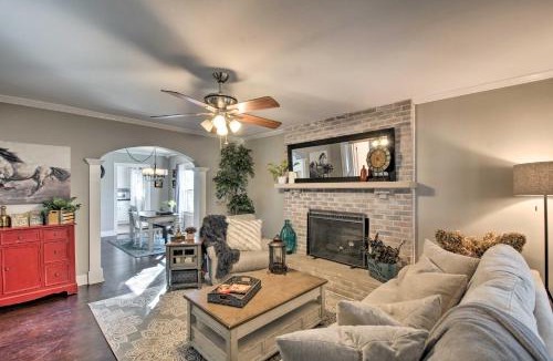 Florence House | Modern Florence Getaway w/Patio & Grill!