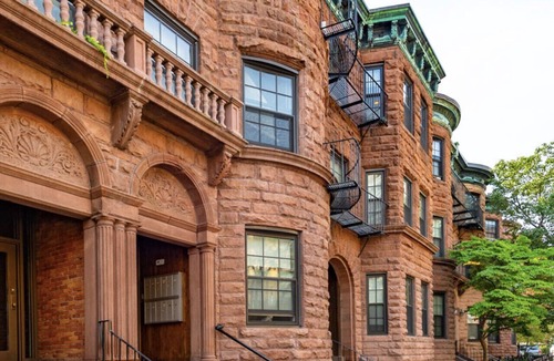 Prudential - St. Botolph Apartment | Modern Simple Studio | South End