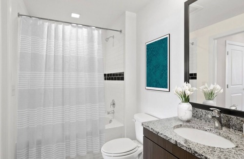 Douglas Park Apartment | Modern, Sleek Apartment Close to Everything . Garage Parking Included