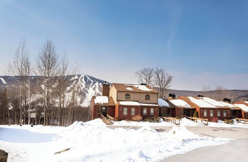 West Dover Hotel | Mount Snow Lodging by Vail Resorts