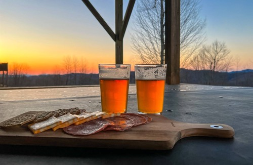 Wolf Laurel Cabin | Mountain View Cabin @ 4300'/HotTub/Game Room/Near Asheville & Johnson City