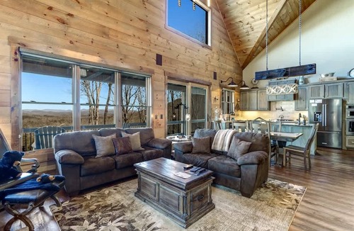 Morganton Cabin | Mountain View Cabin with Hot Tub Retreat