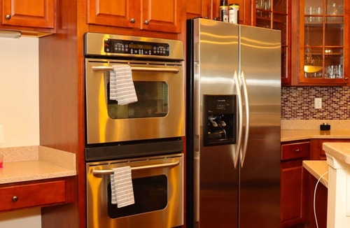 Fort Washington House | Movie Theater, 2 Kitchens and 7-BR DC & Harbor