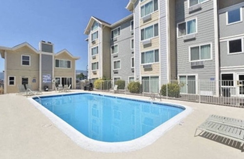 Reno Apartment | Near Airport, Hospital, MidTown, 58” TV - Apt 150