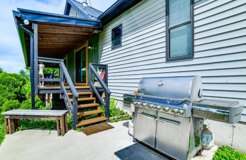 Hobart House | Near Cooperstown & Oneonta Baseball: Family Stay