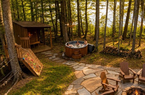 Watersmeet Cabin | New built on 140 acres sauna hot tub pontoon raft