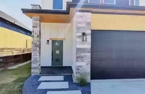Fort Worth House | *NEW* Clean & Modern Living Close to all Fort Worth's best spots