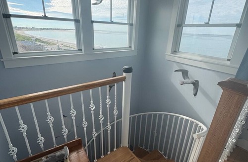 Jerusalem House | New! Coastal Escape on Salty Brine Beach Narragansett, Rhode Island