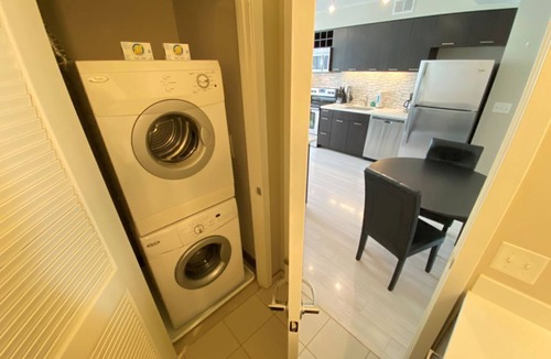 Rosslyn Apartment | NEW Listing 1-bedroom apartment in Rosslyn Arlington, VA area near metro