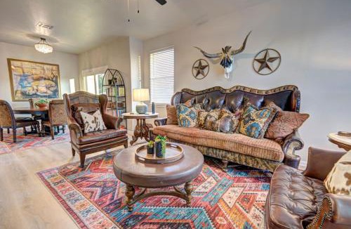 Wimberley House | NEW Oak Lodge at Little Ranches 5 min to Square