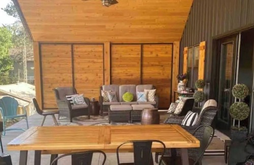 Mountain Cabin | New Waterfront Full Rec Lake Home On UTV Sled Trails Sleeps 10