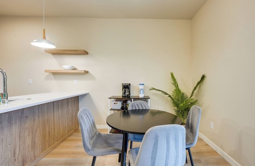 Pleasant Valley House | Newly Built PNW Home: 1 Mi to WSU & Med Center