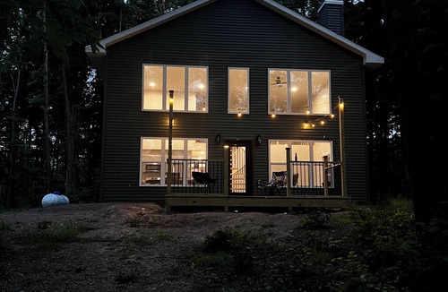 Carter Cabin | Newly Built Quiet Lakefront Cabin, 1 Min to ATV Trails, 2BR 1.5 Bath