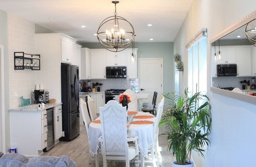 Bay View House | Newly Renovated Full Family House in Bayview!