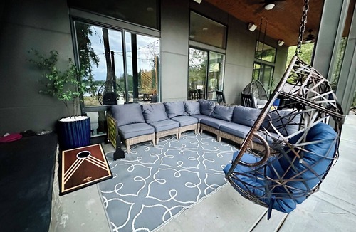 Federal Way House | Nice get away lake retreat vacation spot